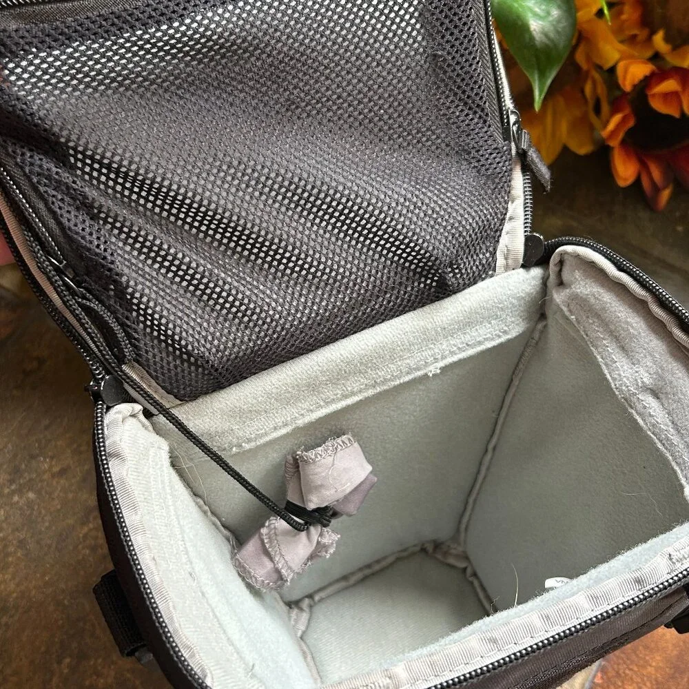 M-ROCK Yellowstone Top-Loading Holster Camera Case